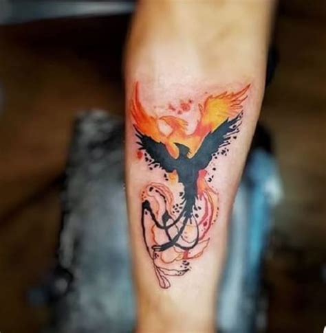 tatouage phoenix|20 magnifiques tatouages de phoenix à copier